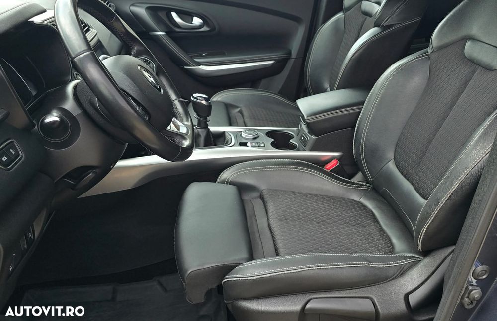 Renault Kadjar - 28