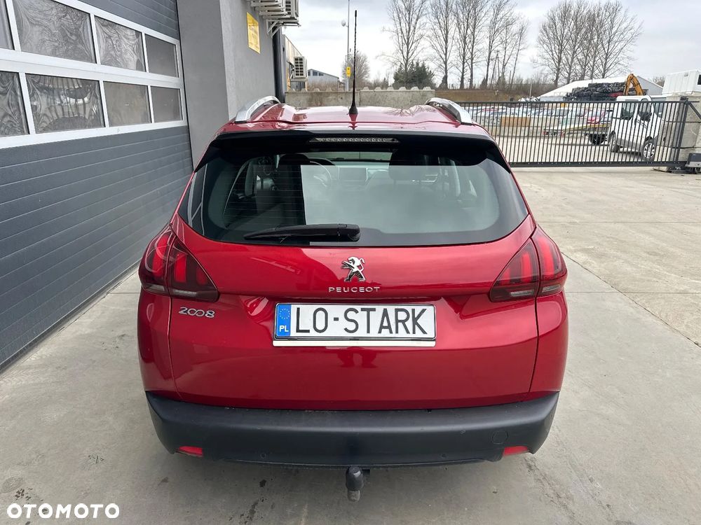 Peugeot 2008 1.2 Pure Tech Active - 5