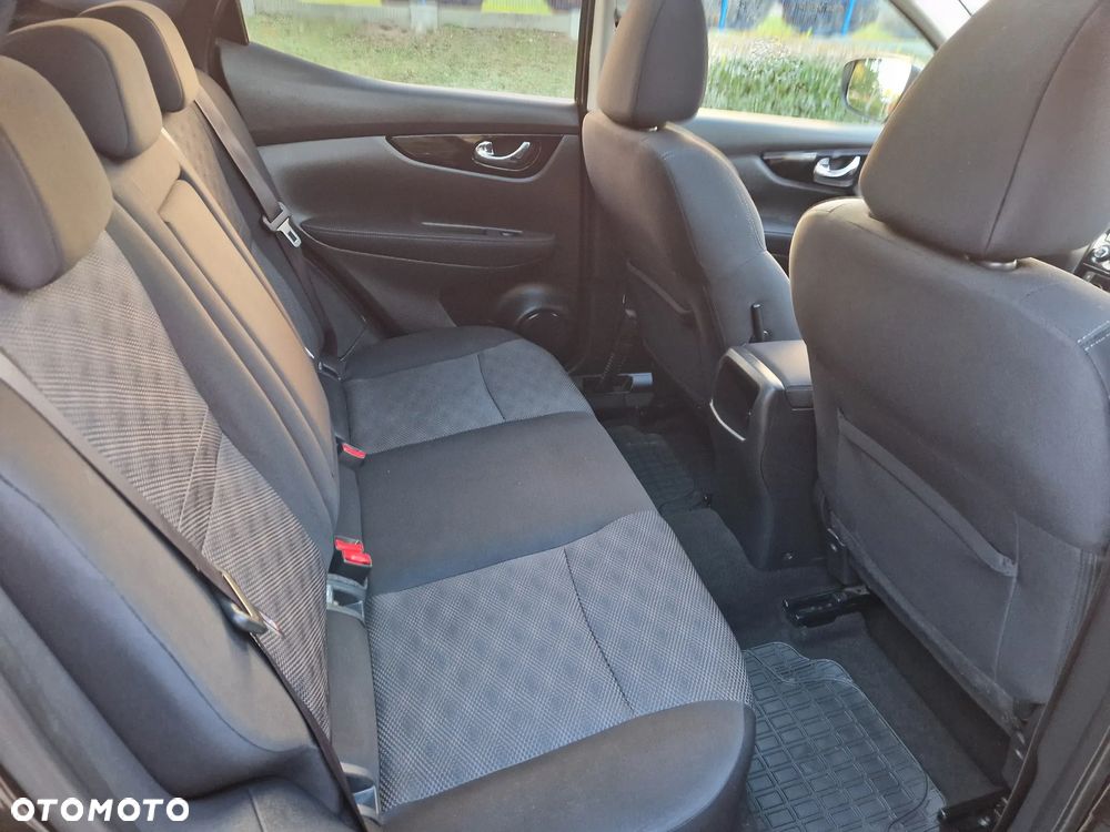 Nissan Qashqai - 35