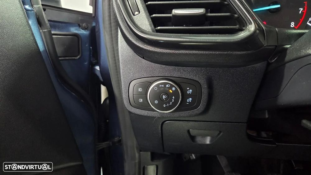 Ford Fiesta 1.0 EcoBoost ST-Line - 32