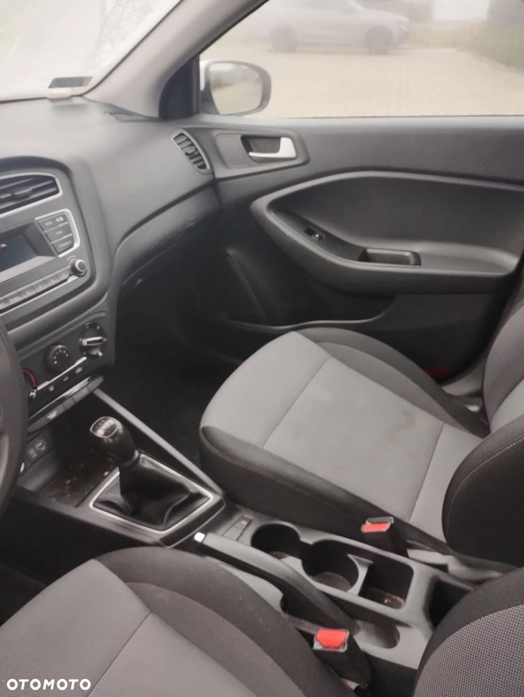 Hyundai i20 1.2 Classic Plus - 6