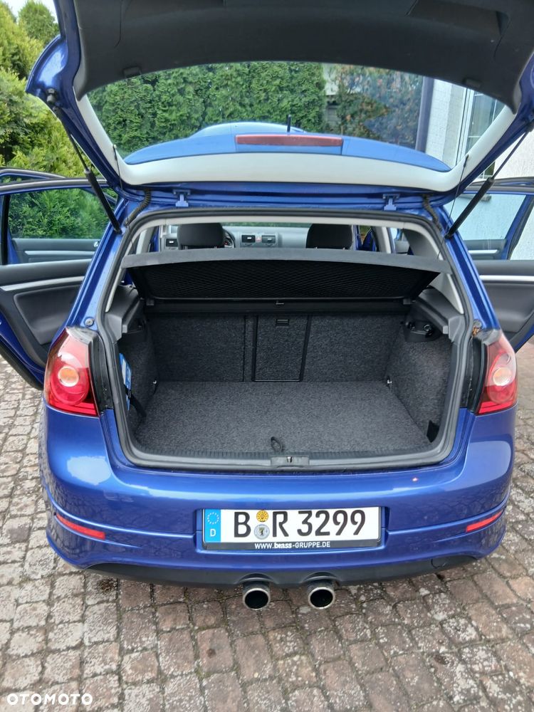 Volkswagen Golf R32 - 2