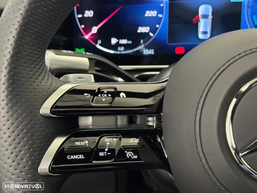Mercedes-Benz S 580 e Longo AMG Line - 23