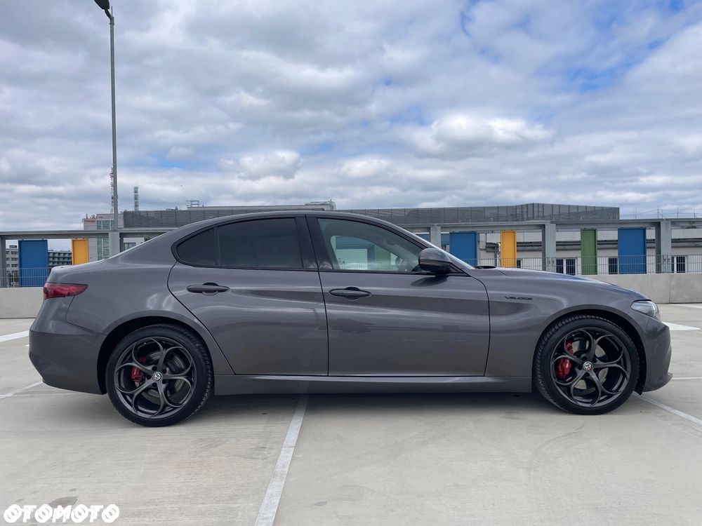 Alfa Romeo Giulia 2.0 Turbo Veloce Q4 - 11