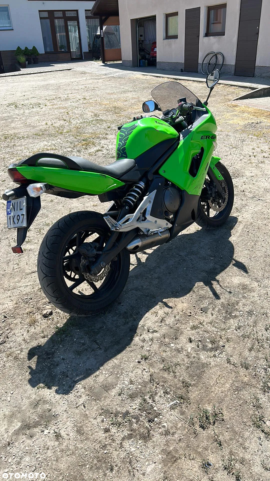 Kawasaki ER - 4