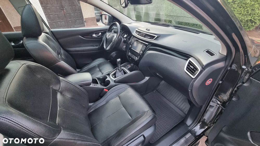 Nissan Qashqai 1.6 dCi DPF tekna - 20