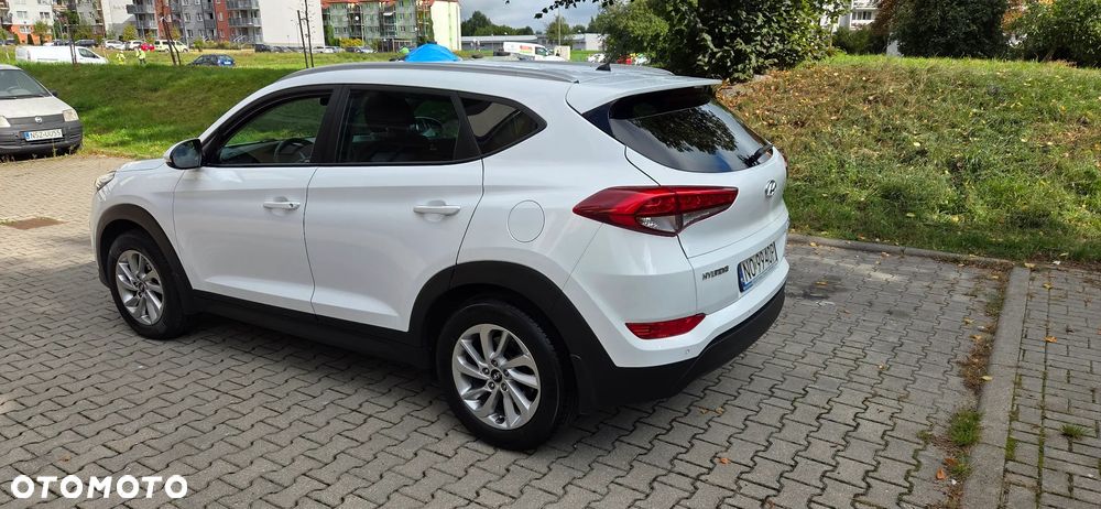Hyundai Tucson - 4