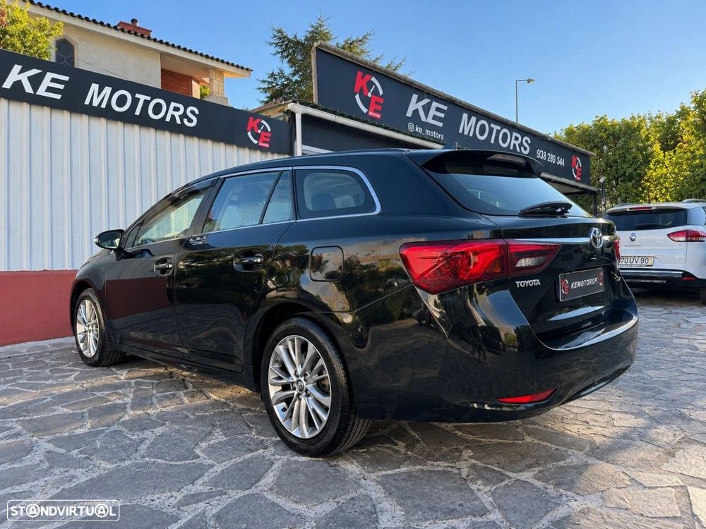 Toyota Avensis Touring Sports 1.6 D-4D Exclusive - 11