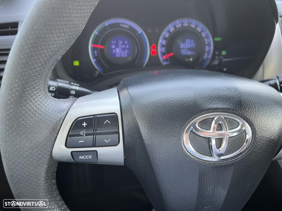 Toyota Auris 1.8 HSD - 30