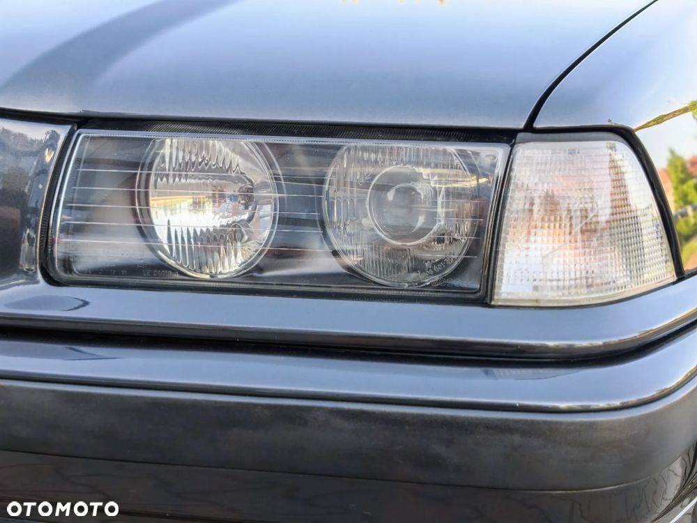 BMW Seria 3 320i - 8