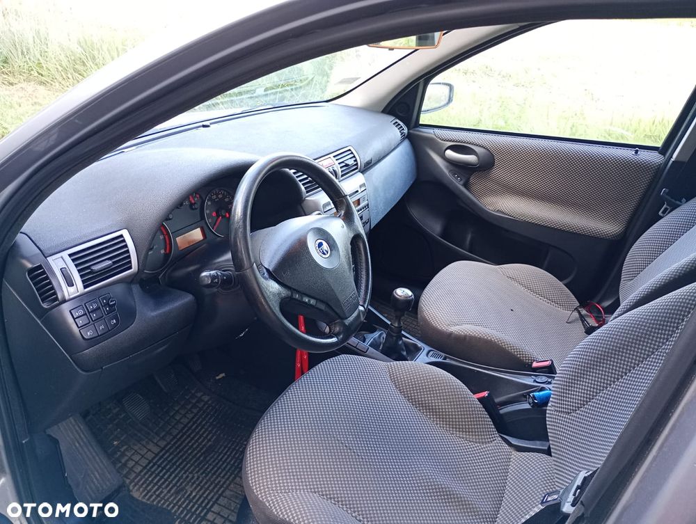 Fiat Stilo - 17