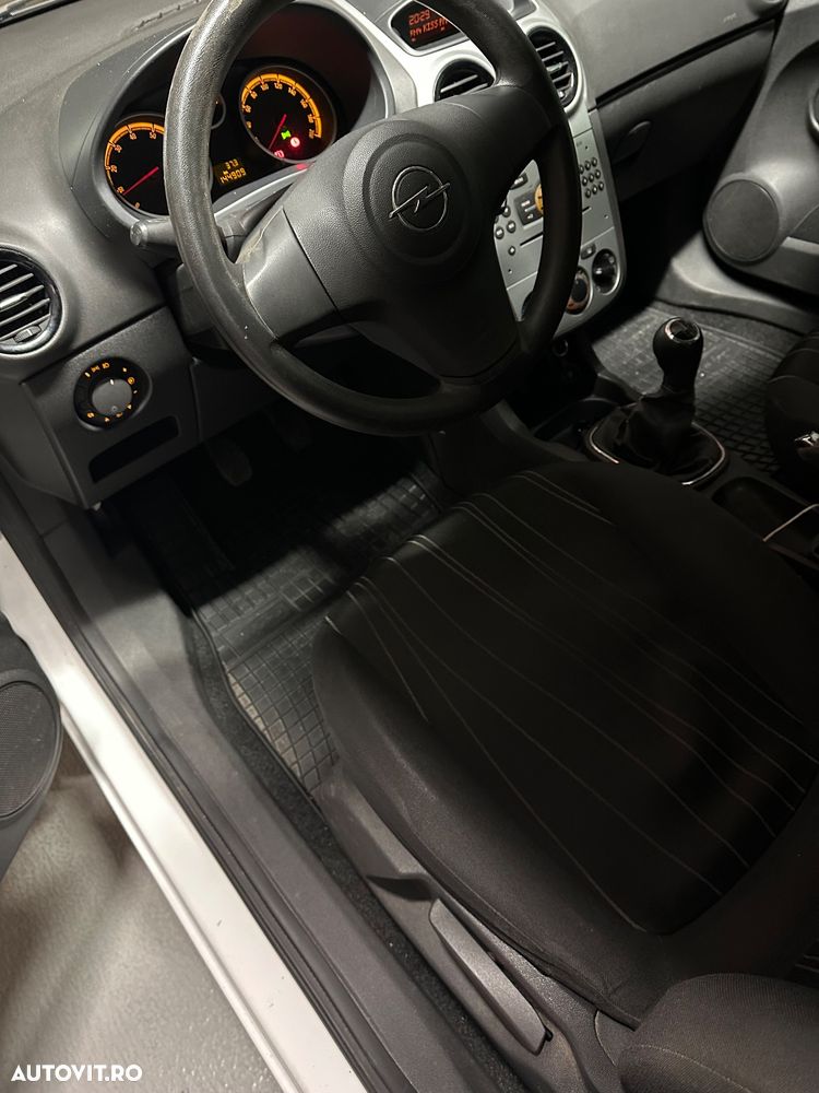 Opel Corsa Combo 1.4 Twinport Enjoy - 7