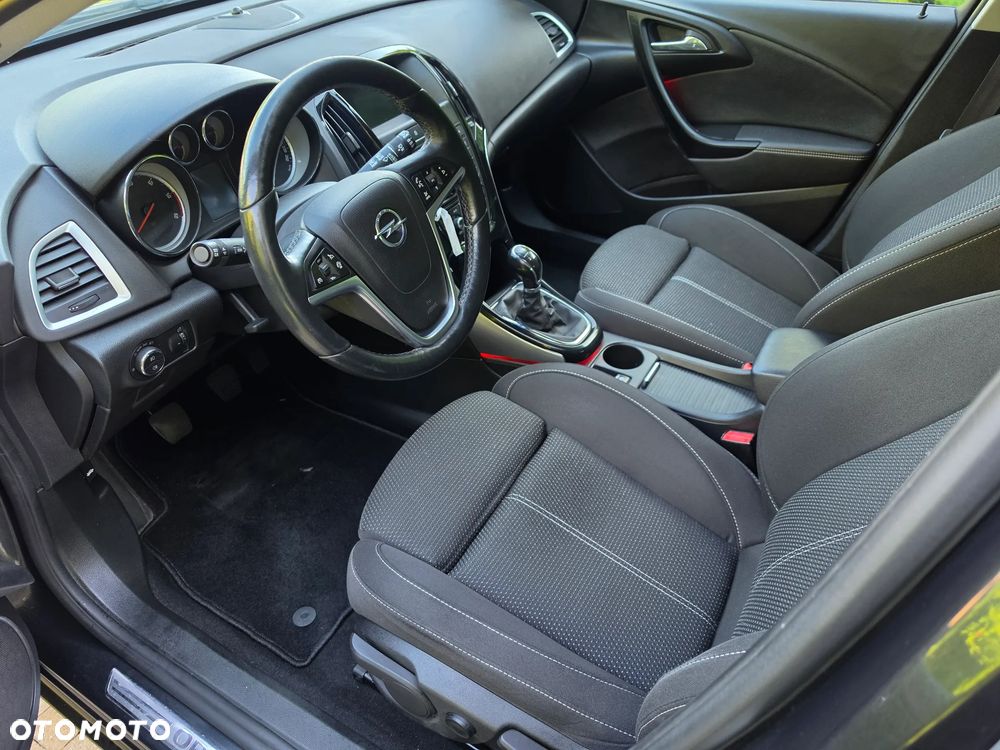 Opel Astra 2.0 CDTI Style - 9
