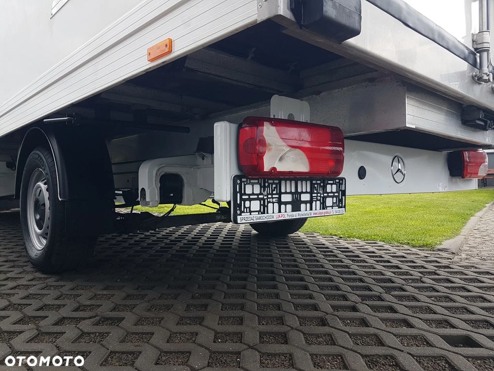 Mercedes-Benz Sprinter KONTENER 8EP 4,11x2,15x2,30 KLIMA 314 CDI MANUAL KRAJOWY AC - 27
