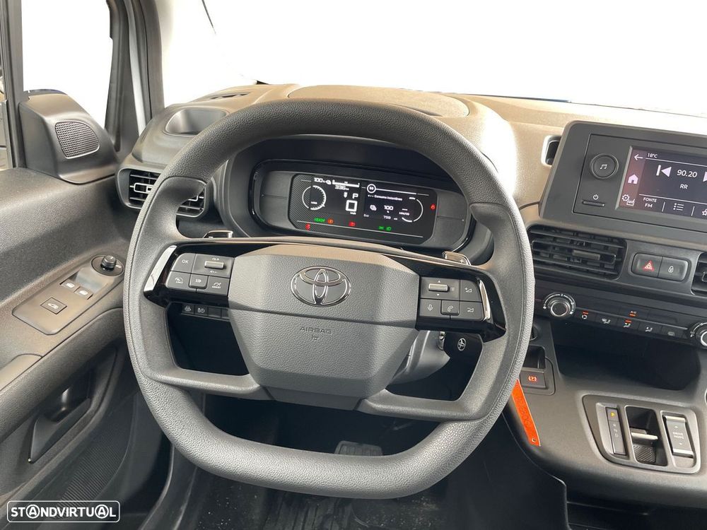 Toyota Proace - 10