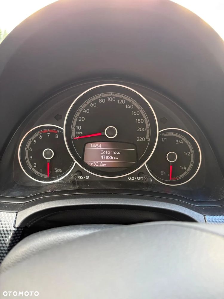 Volkswagen up! 1.0 move - 7