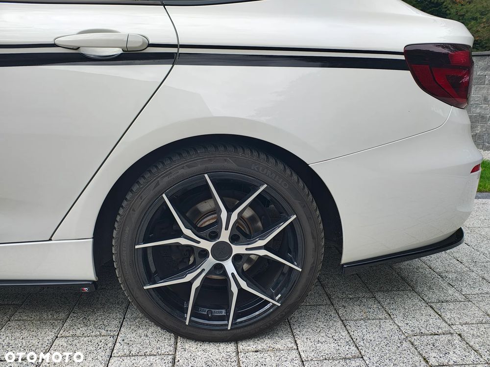 BMW 3GT 318d Advantage - 8