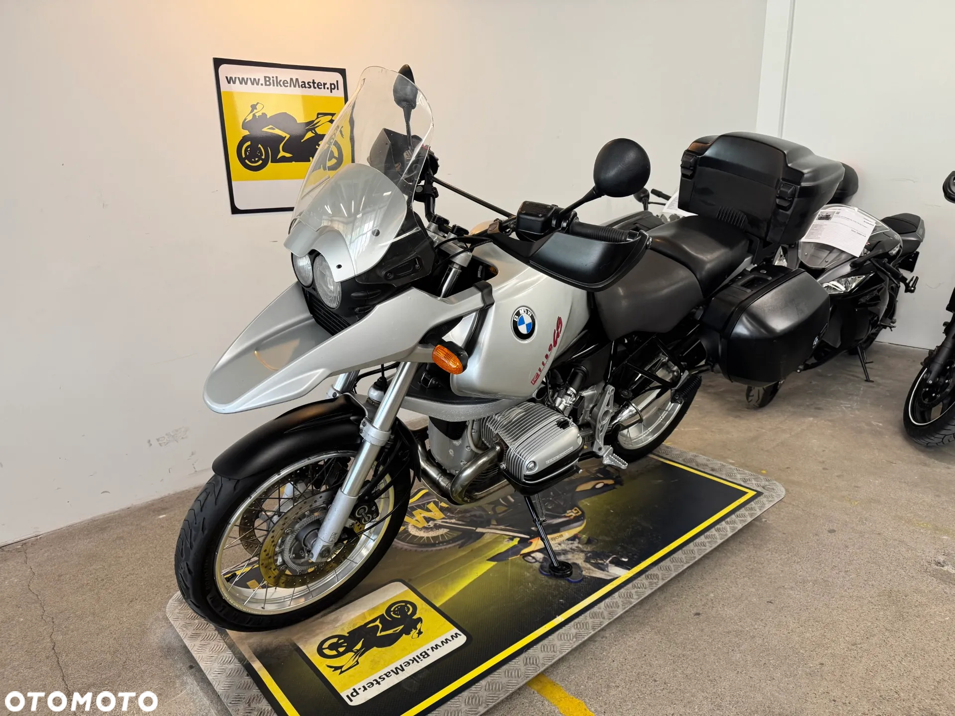 BMW R - 4