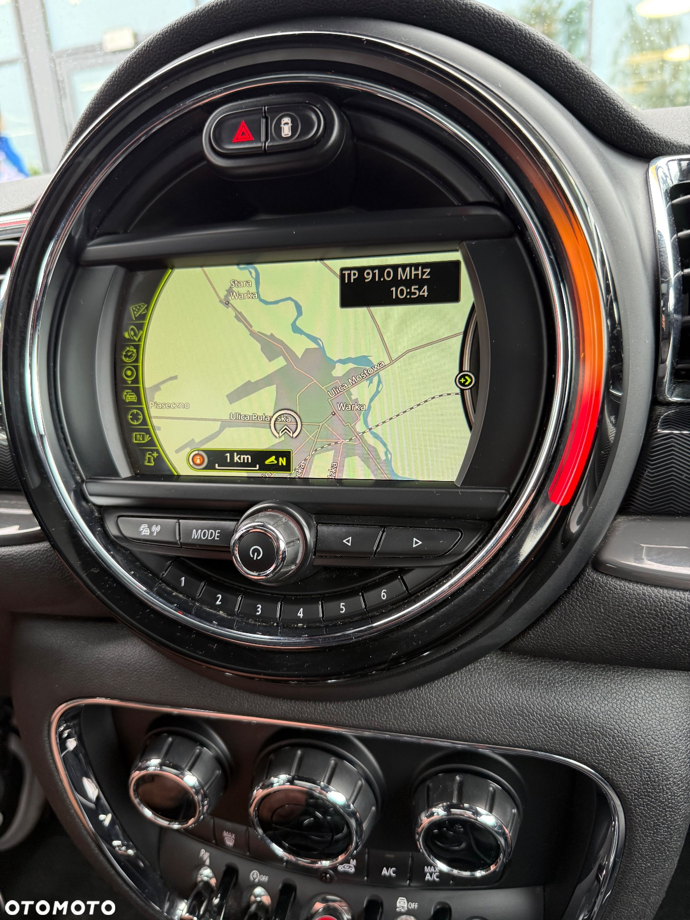 MINI Clubman Cooper D Essential Trim - 29
