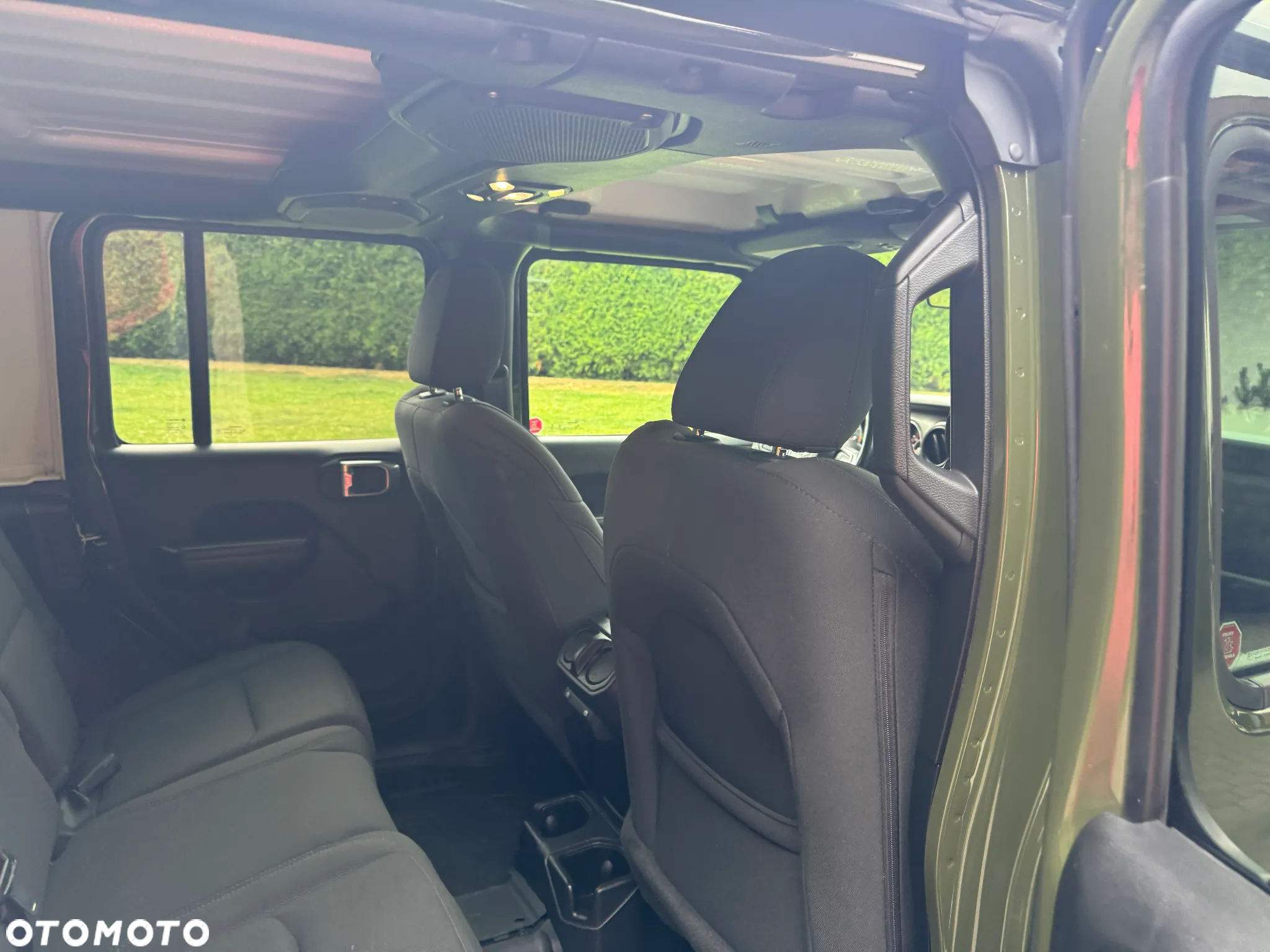 Jeep Wrangler - 23