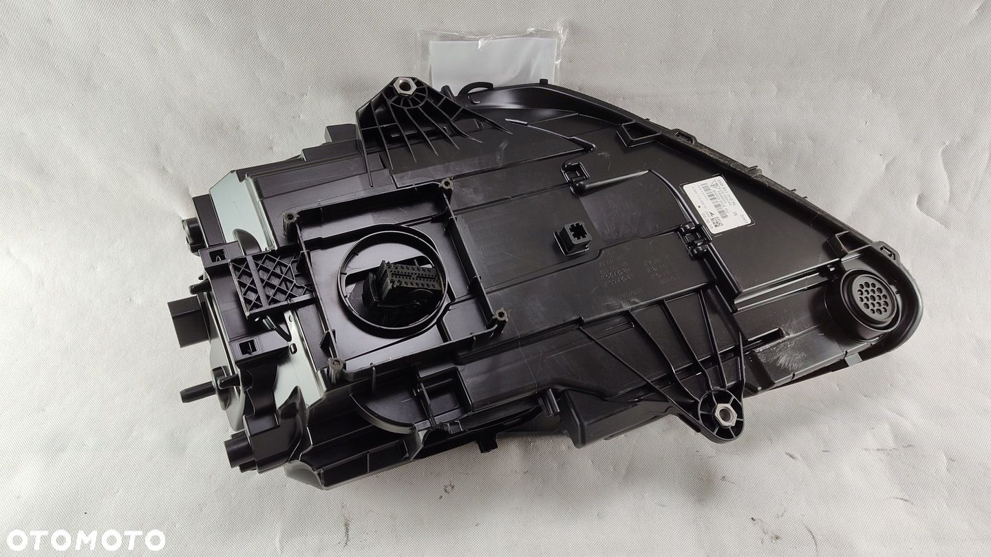 xenon lampa wolny - 1