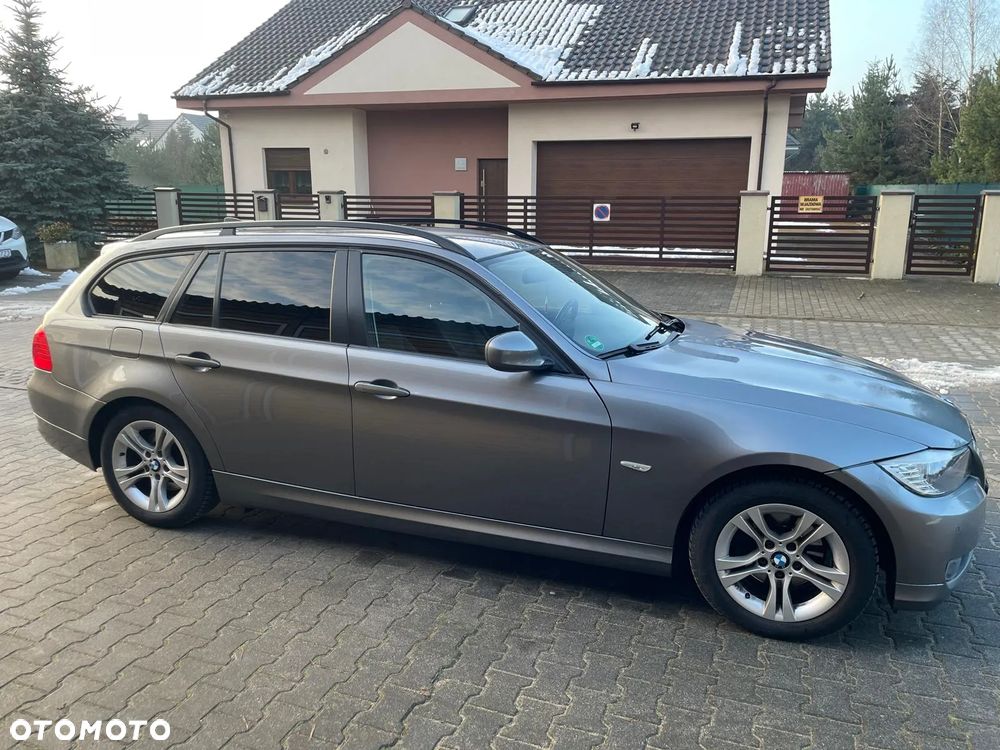 BMW Seria 3 318i - 7