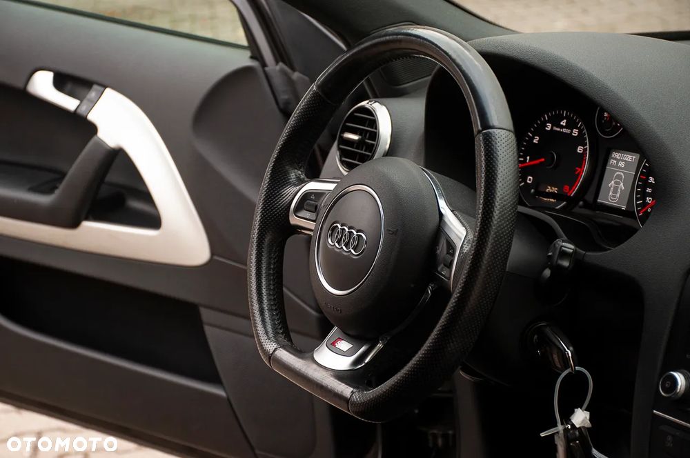 Audi A3 3-drzwiowe 1.4 TFSI S line Sportpaket (plus) - 27
