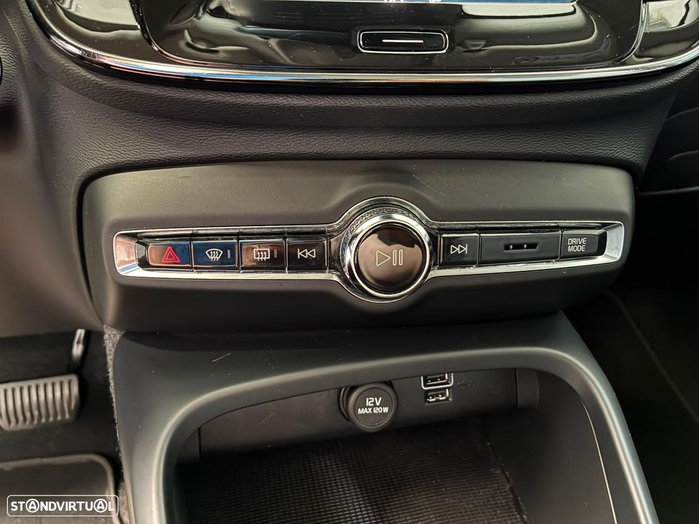 Volvo XC 40 1.5 T4 PHEV Core - 22