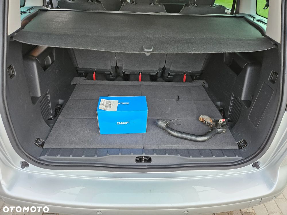 Peugeot 5008 e-HDI FAP 115 EGS6 Stop&Start Allure - 13