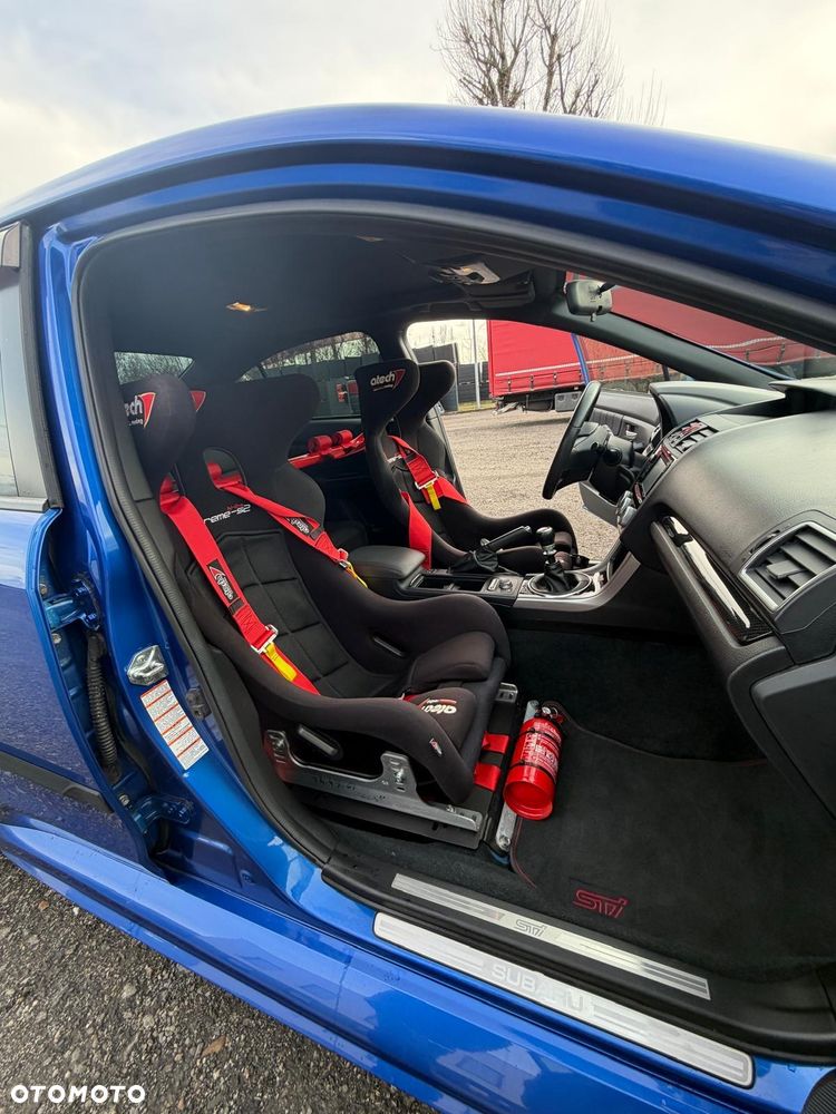 Subaru WRX STI 2.5 Sport - 21