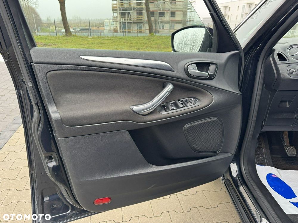 Ford S-Max 2.0 TDCi Titanium - 16