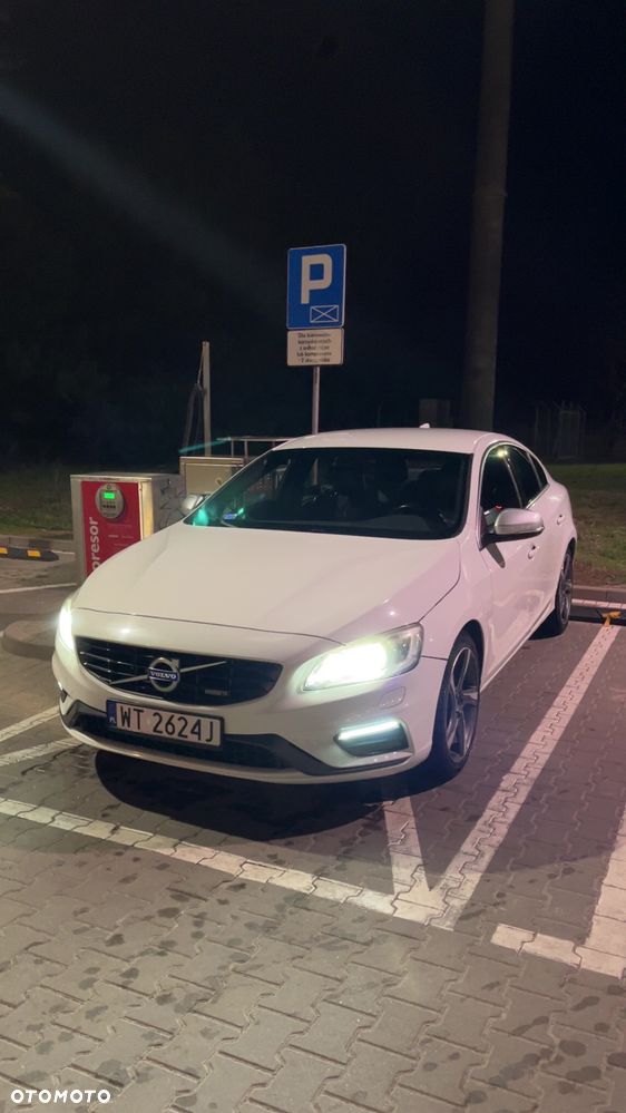 Volvo S60 T4 Momentum - 15
