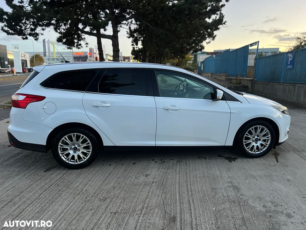 Ford Focus 2.0 TDCI DPF Titanium - 3