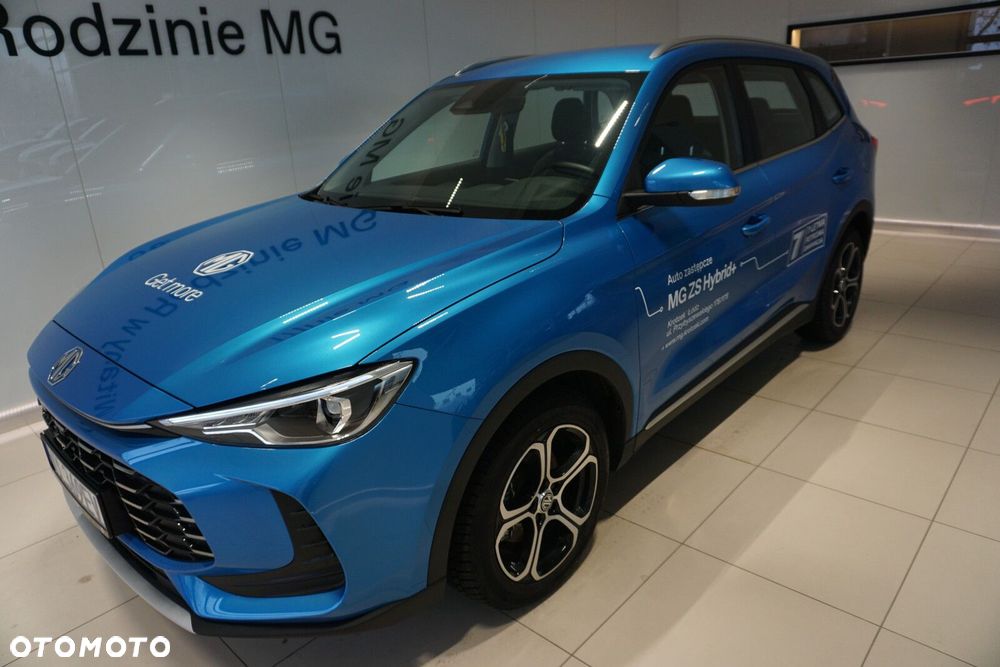 MG ZS Hybrid+ - 10
