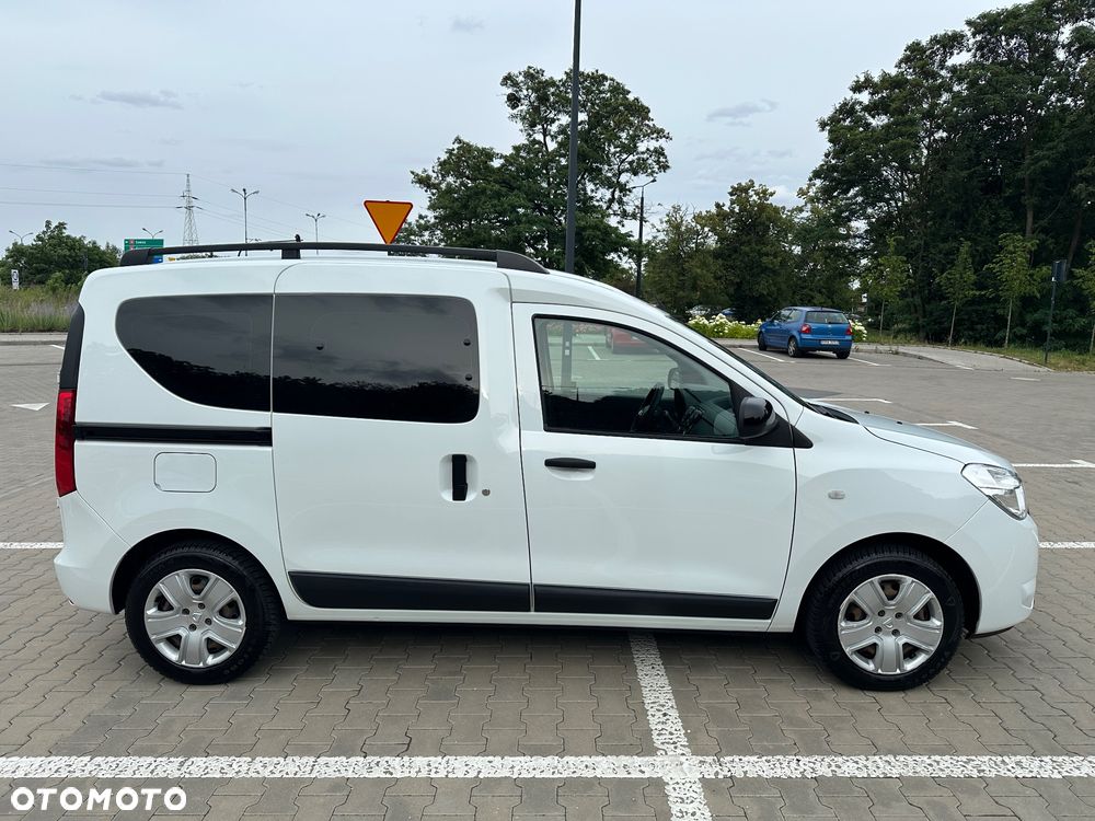Dacia Dokker 1.5 Blue dCi Laureate - 4