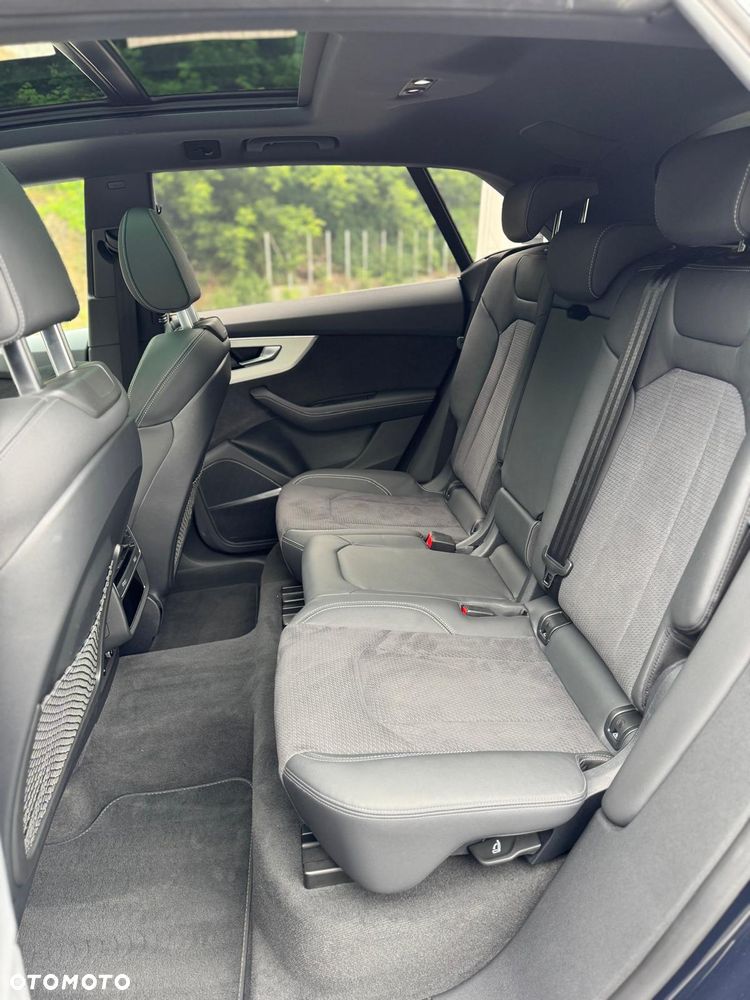 Audi Q8 50 TDI mHEV Quattro Tiptronic - 28