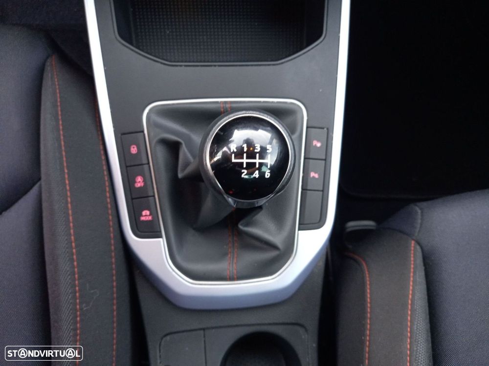 SEAT Arona 1.0 TSI FR - 5