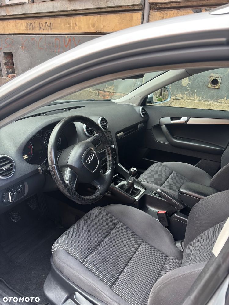 Audi A3 Sportback 1.9 TDI DPF Ambition - 6
