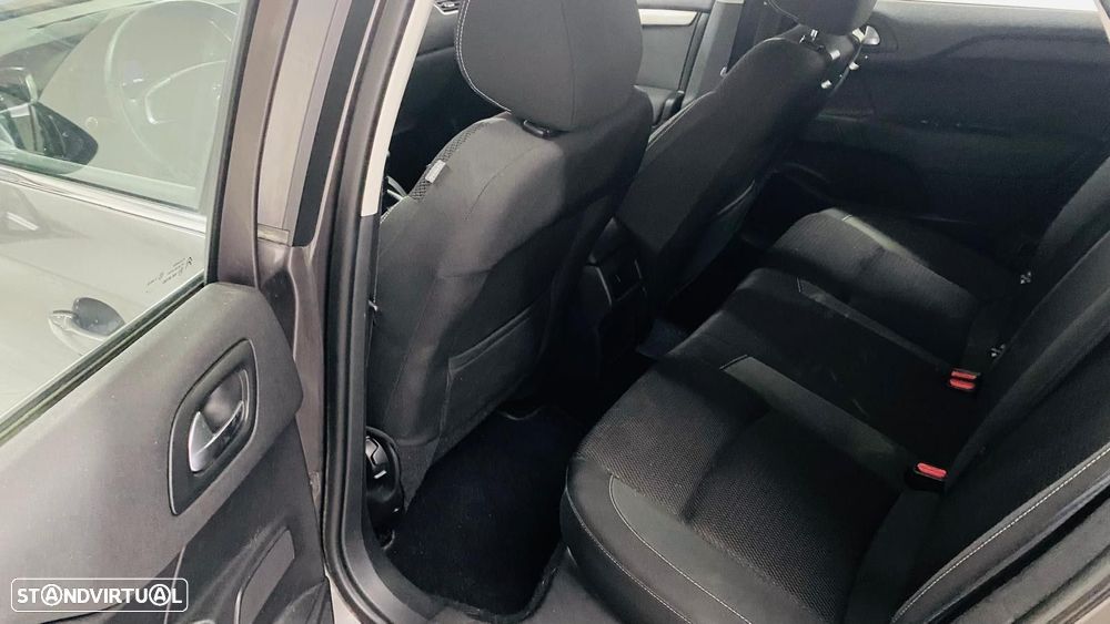Citroën C4 1.2 PureTech Feel - 7