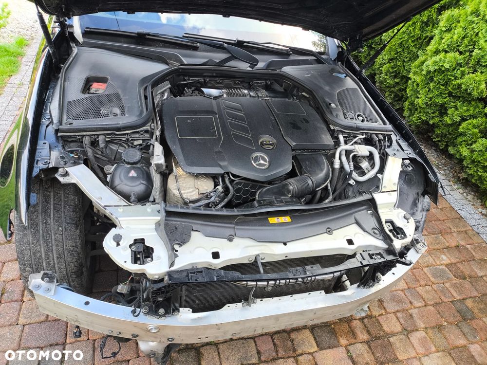 Mercedes-Benz Klasa E 220 d 9G-TRONIC Exclusive - 33