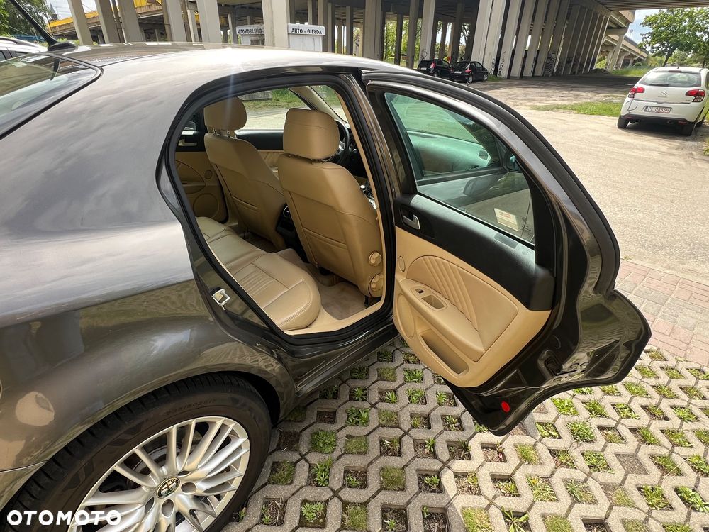 Alfa Romeo 159 - 9