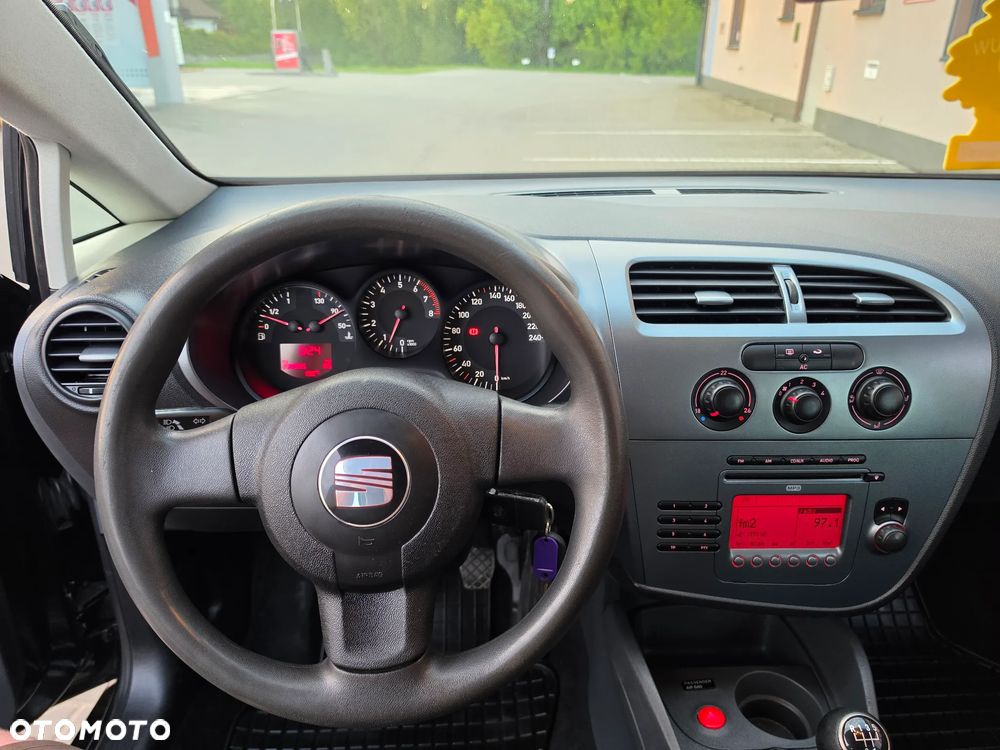 Seat Leon 1.6 Reference - 10