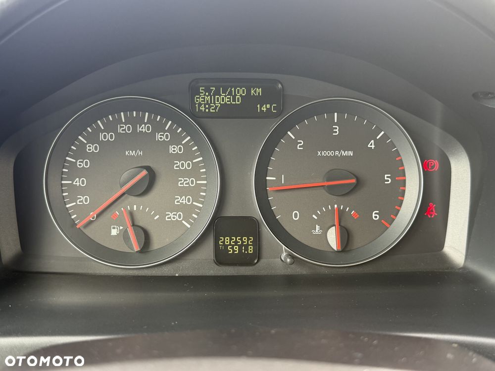 Volvo C30 1.6D - 11