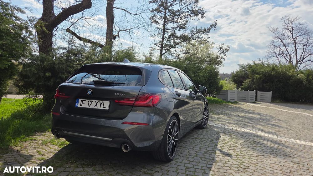 BMW Seria 1 120i Aut. Luxury Line - 11