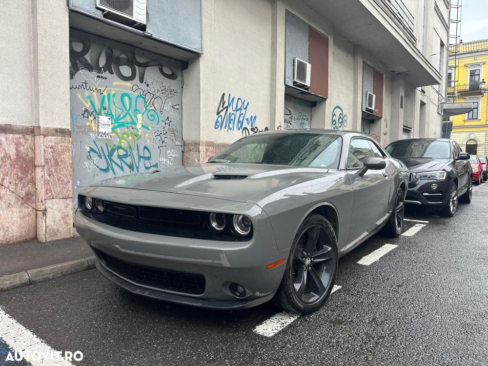 Dodge Challenger Automatik SXT Plus - 1