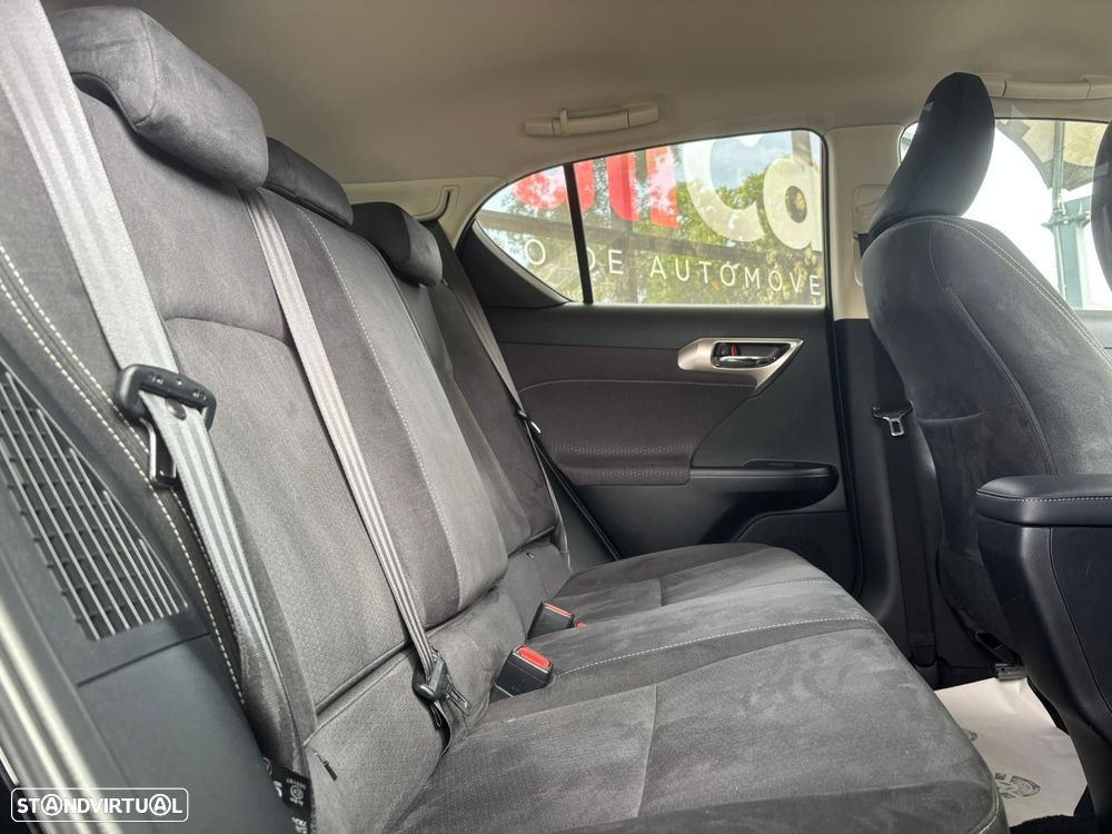 Lexus CT 200h Executive - 30