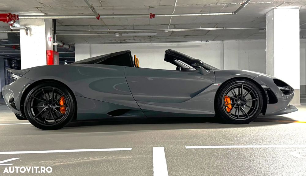 McLaren 750S Spider - 17