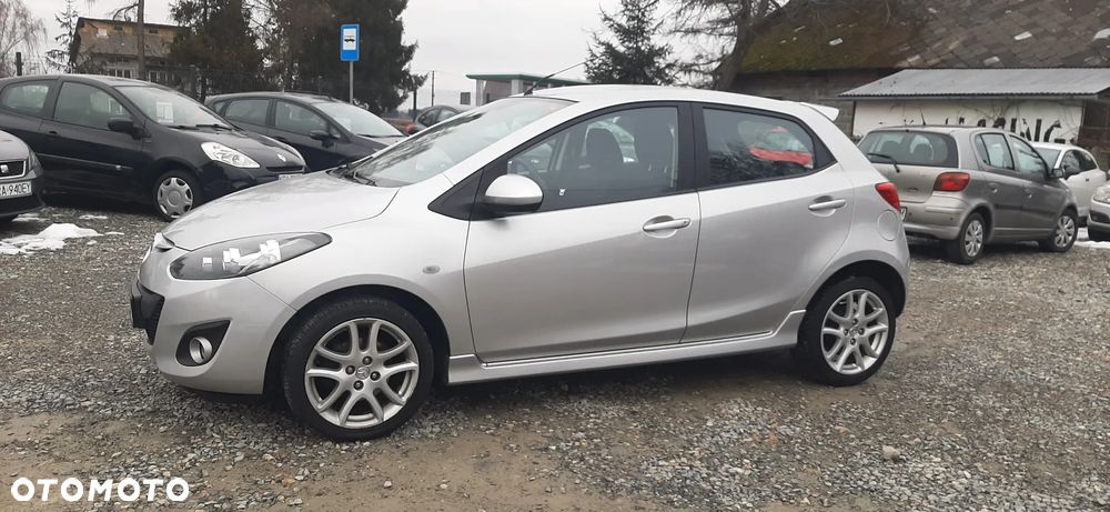 Mazda 2 - 21