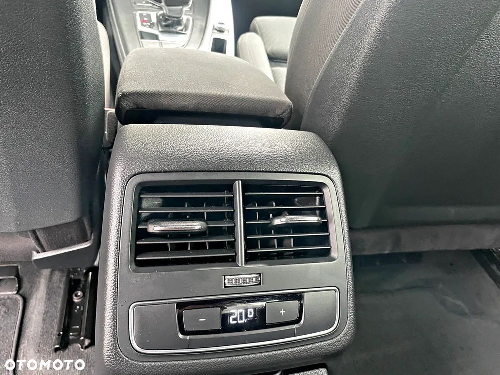 Audi A4 Limousine 1.4 TFSI S tronic sport - 33