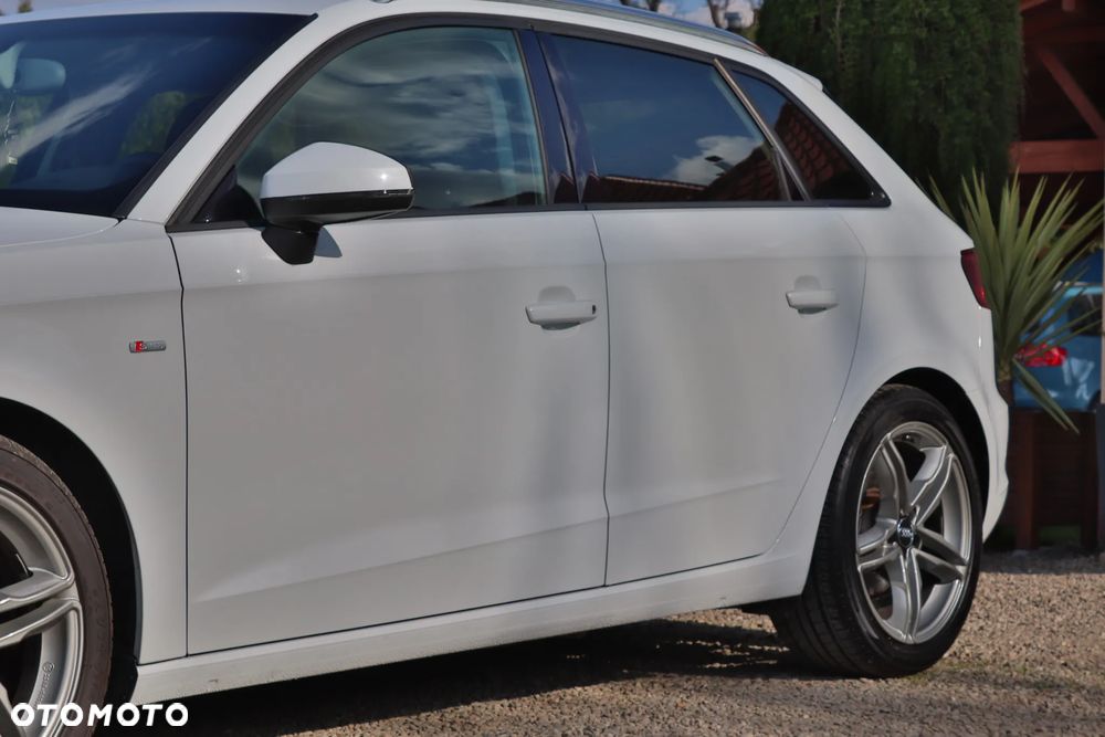 Audi A3 Sportback 2.0 TDI S tronic sport - 8